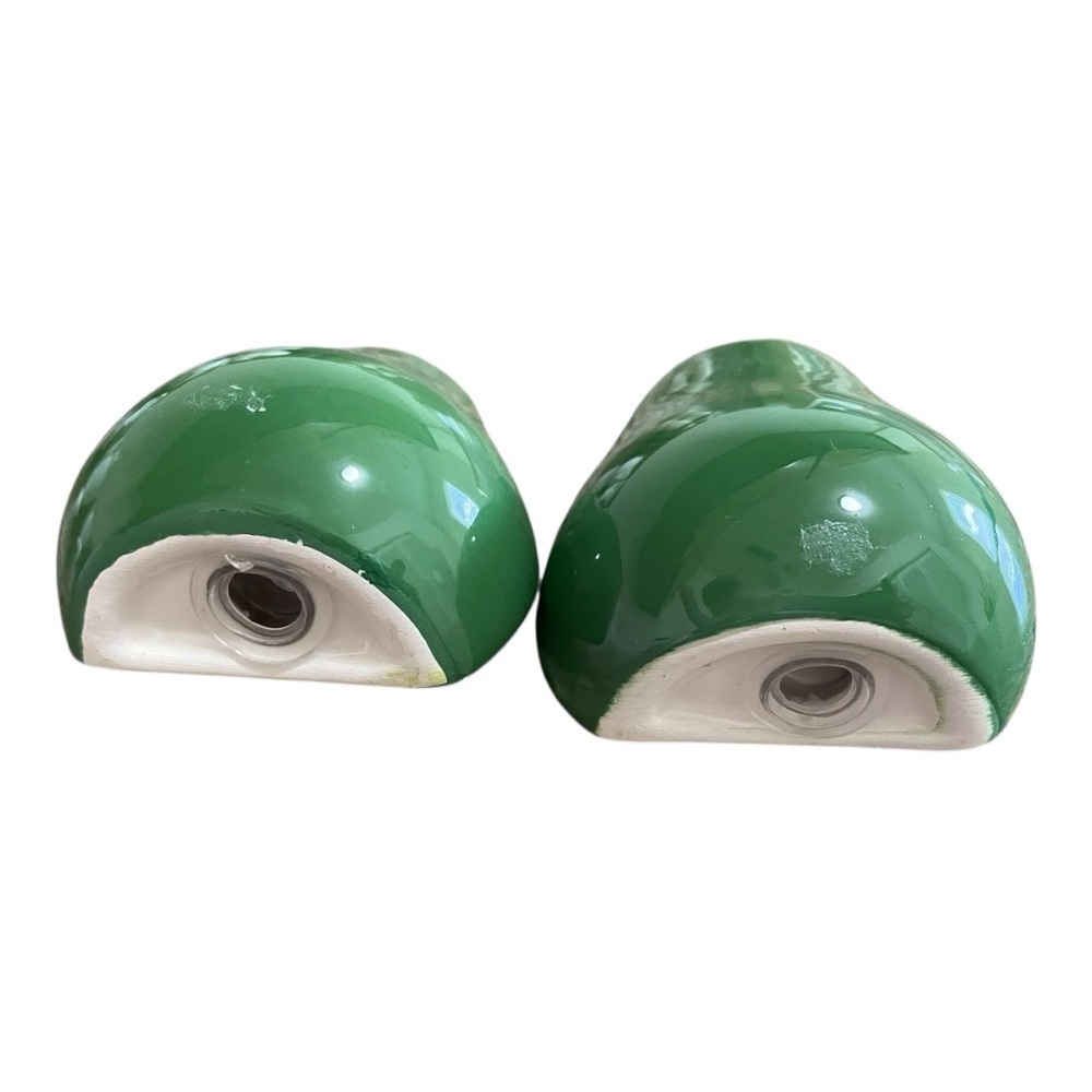 Happy Avocado Salt & Pepper Set, Sass & Belle, Vintage Set of Guacamole Avocodas - Picture 4 of 4